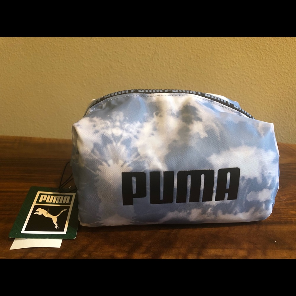 NWT Blue Tie Dye PUMA Cosmetic Case!!